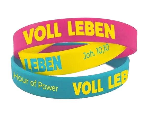 Bild mit mehreren Armbändern